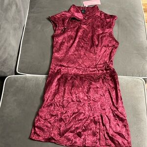 Shein s wine Asian style dress mandarin slit in front fabric is imprintedNWOT